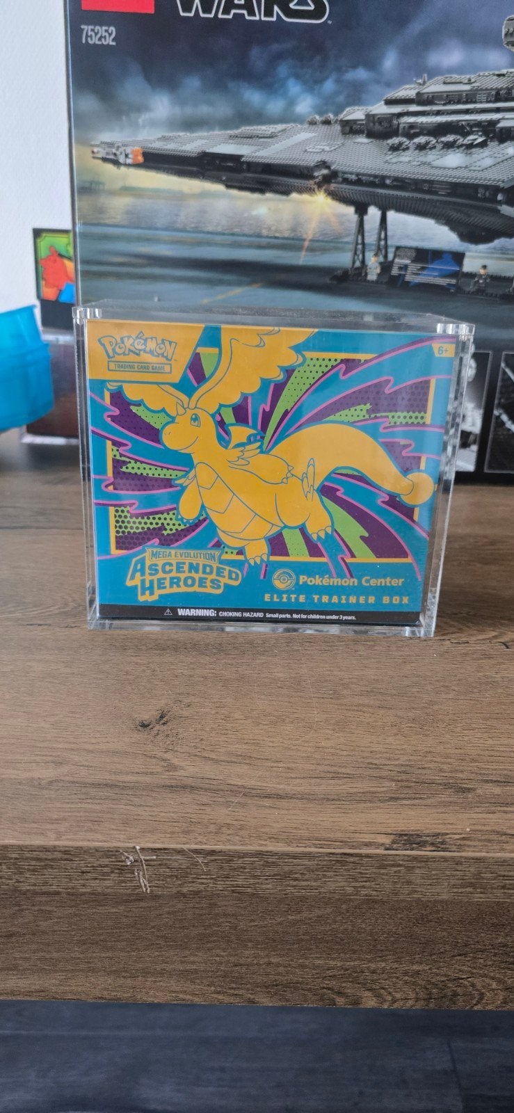 ascendend heroes pokémon center etb met acrylic box., Ophalen of Verzenden, Nieuw