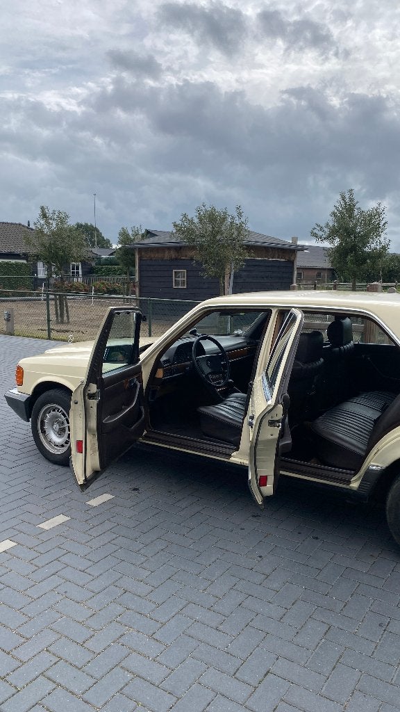 Mercedes 300SD turbodiesel 1981 oldtimer, foto 7