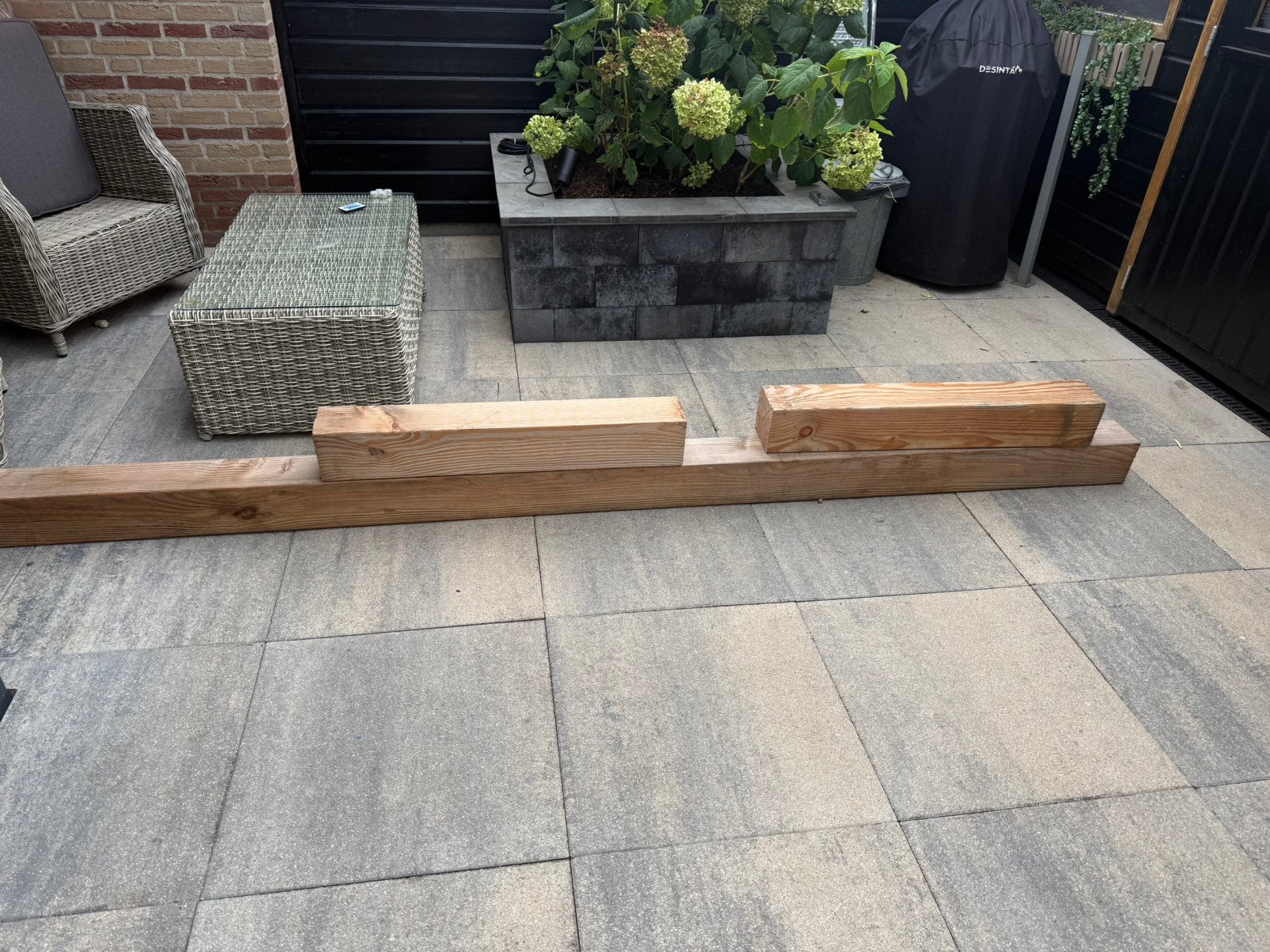 Balk 14x14 Douglas, Ophalen, Zo goed als nieuw, 250 cm of meer, Balken