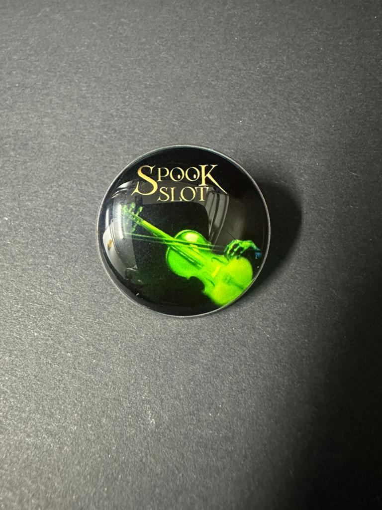 Efteling pin spookslot viool, Verzamelen, Ophalen of Verzenden, Zo goed als nieuw, Button of Speldje