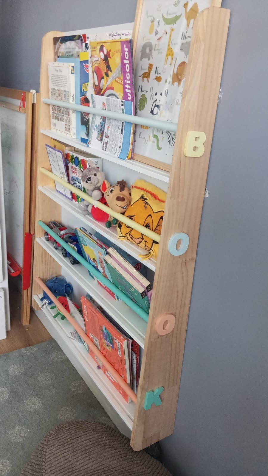 Kinderboekenrek / Wandboekenrek - 80 x 115 cm, Ophalen of Verzenden, Gebruikt, Kast