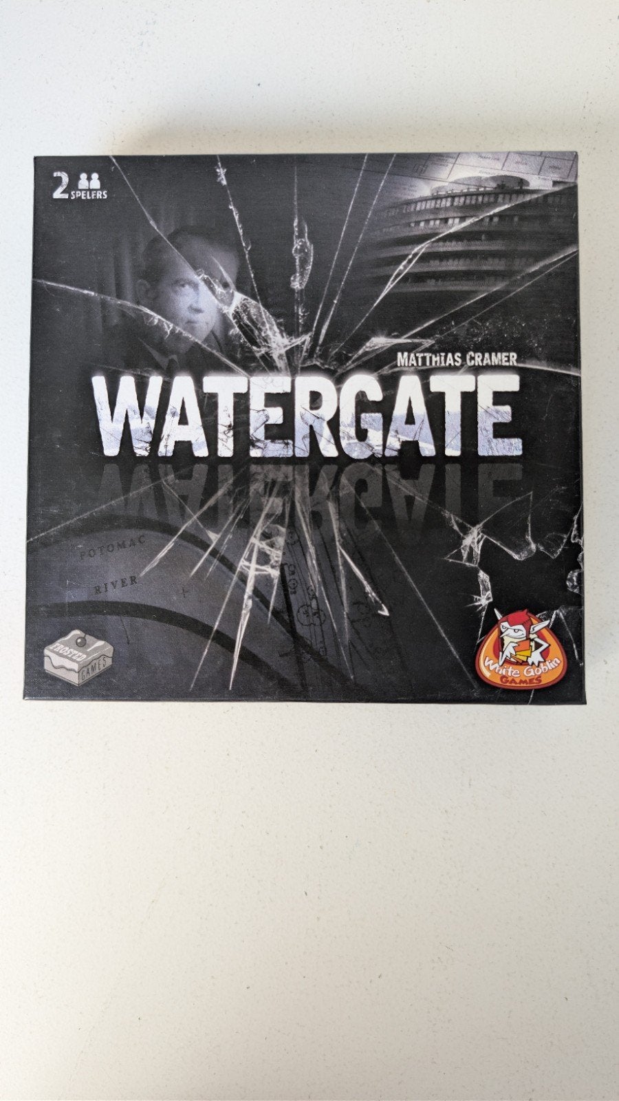 Watergate bordspel - Zo goed als nieuw, Een of twee spelers, Ophalen of Verzenden, Zo goed als nieuw, White Goblin Games
