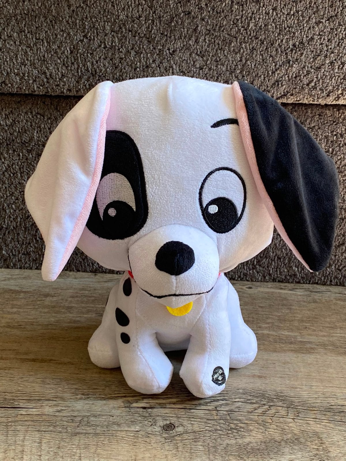Knuffel hond 25 cm met geluid (blaffen en liedjes), Overige merken, Met geluid, Overige karakters, Zo goed als nieuw