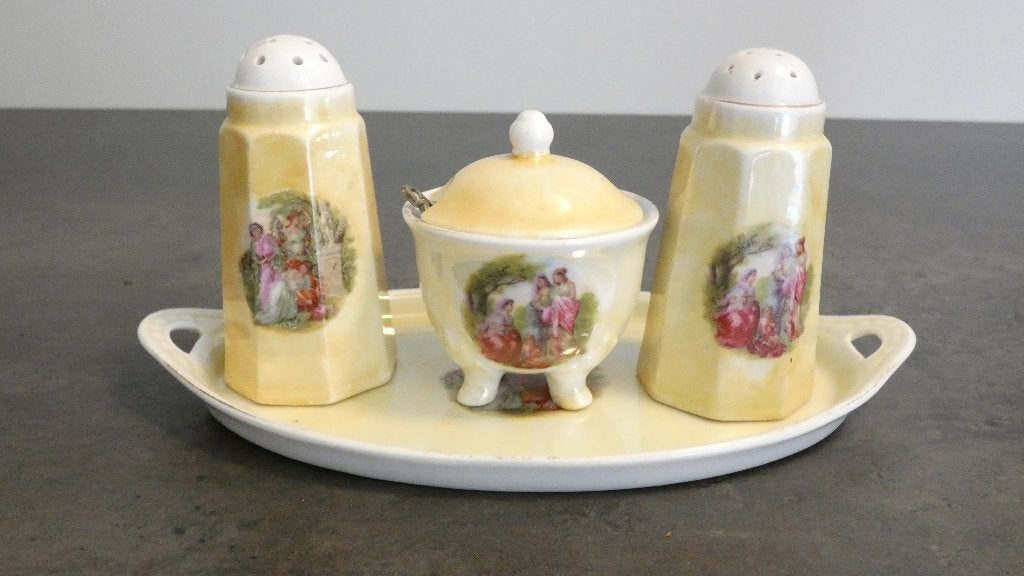 romantisch zout, peper en mosterd setje porcelein [1707], Ophalen of Verzenden