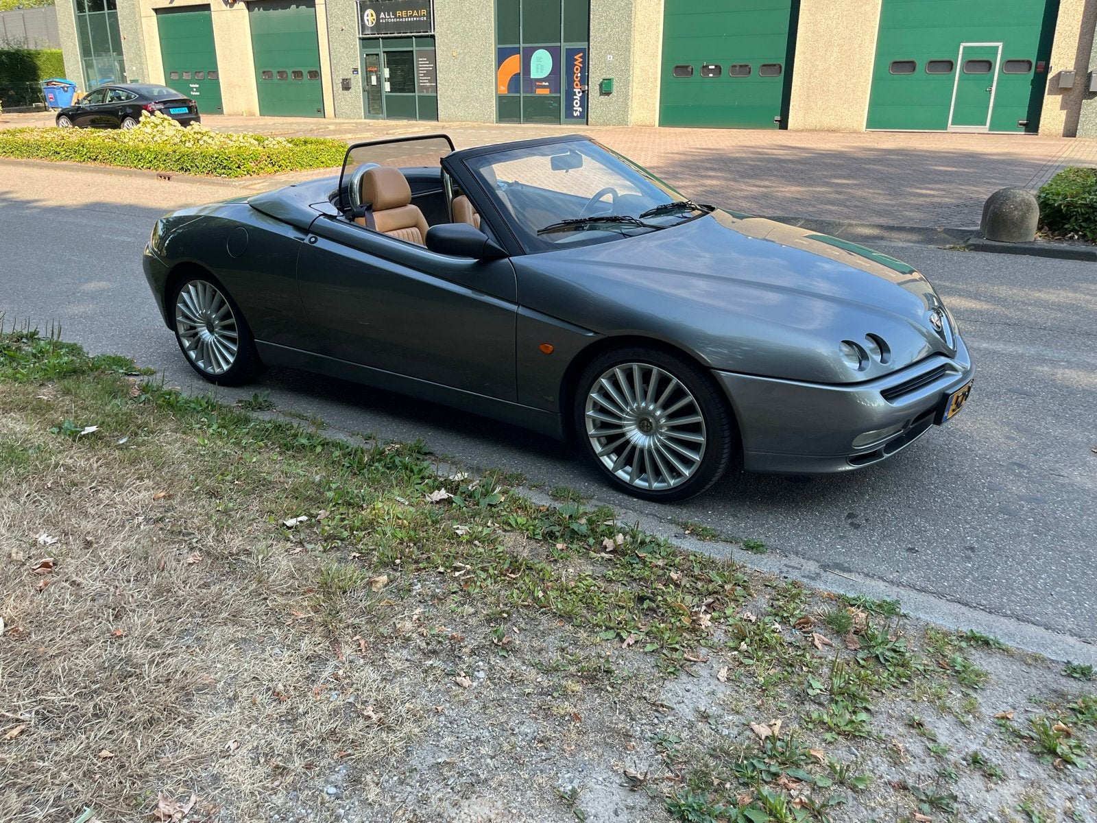 Alfa Romeo Spider 1.8 Twin Spark 1998 Grijs, Voorwielaandrijving, 1325 kg, 4 cilinders, Cabriolet