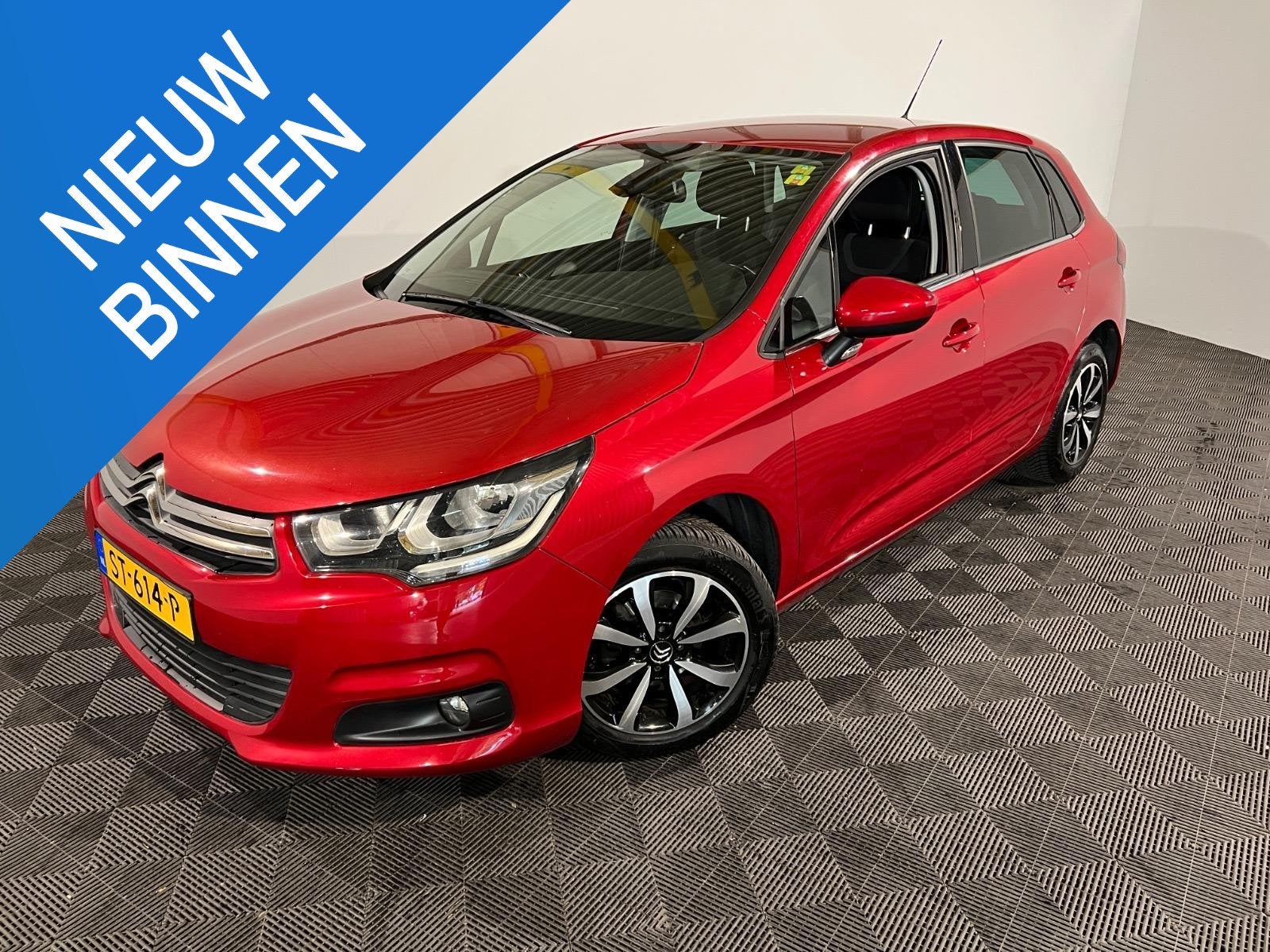 Citroen C4 1.2 PureTech Feel Edition, Auto's, Citroën, Stof, Gebruikt, Euro 6, 1199 cc