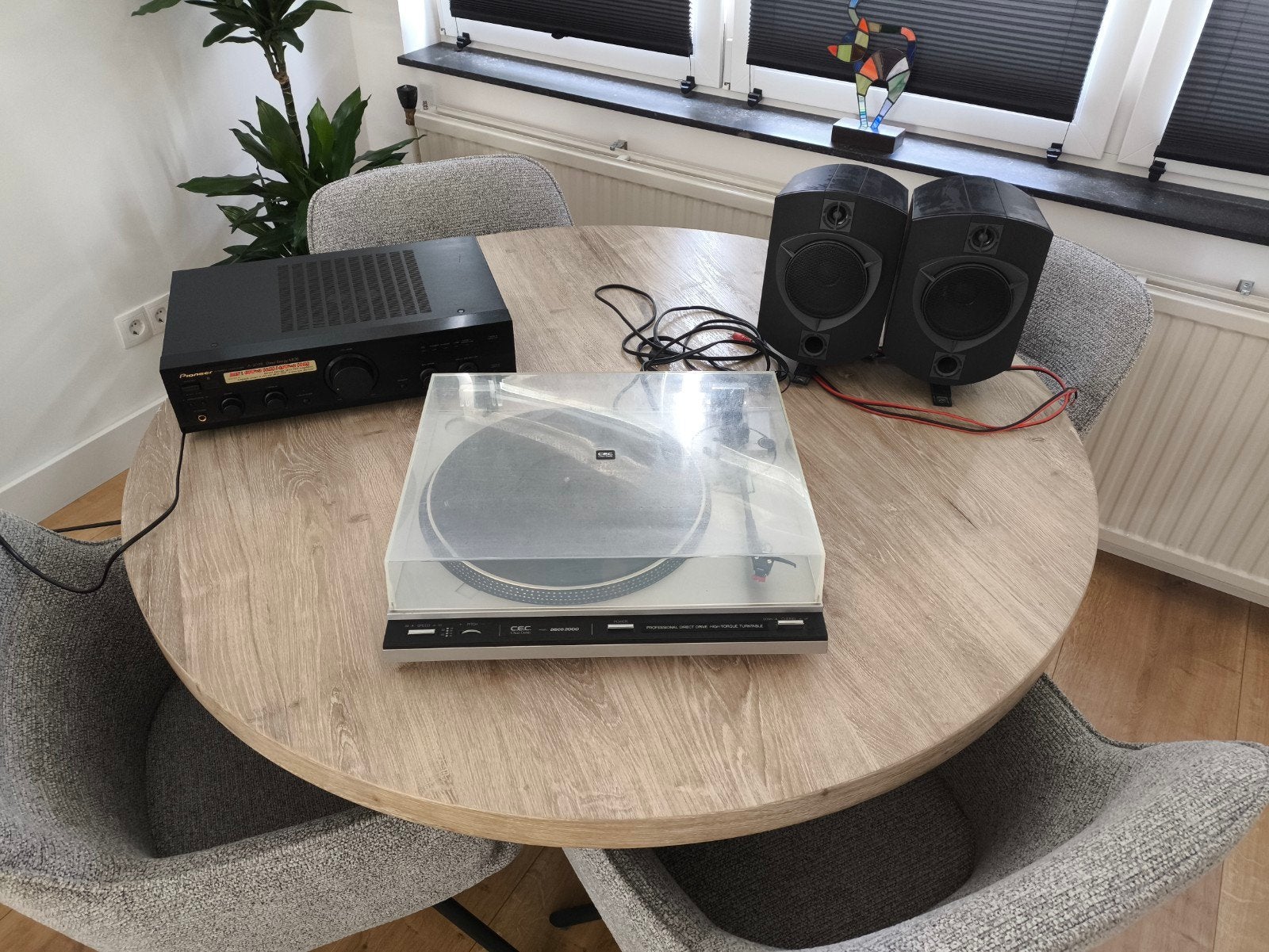 CEC Disco 2000 platenspeler direct drive + versterker, Ophalen, Pioneer