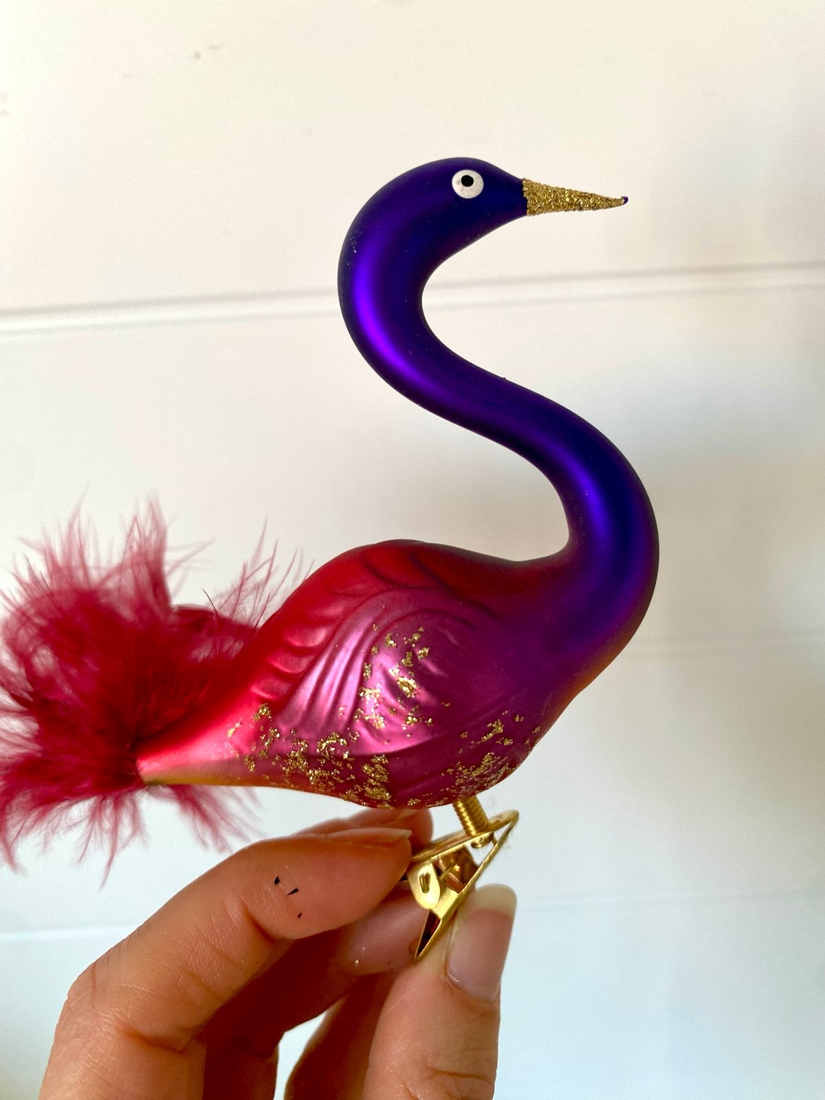 Kerstbal vogel  , roze , paars  op klipje, Diversen, Ophalen of Verzenden
