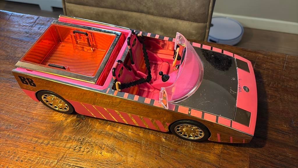 LOL auto met zwembad, Ophalen, Zo goed als nieuw, Pop