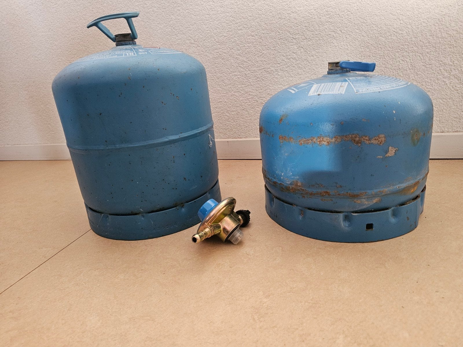 Campingaz gasflessen met drukregelaar, Caravans en Kamperen, Ophalen, Gebruikt