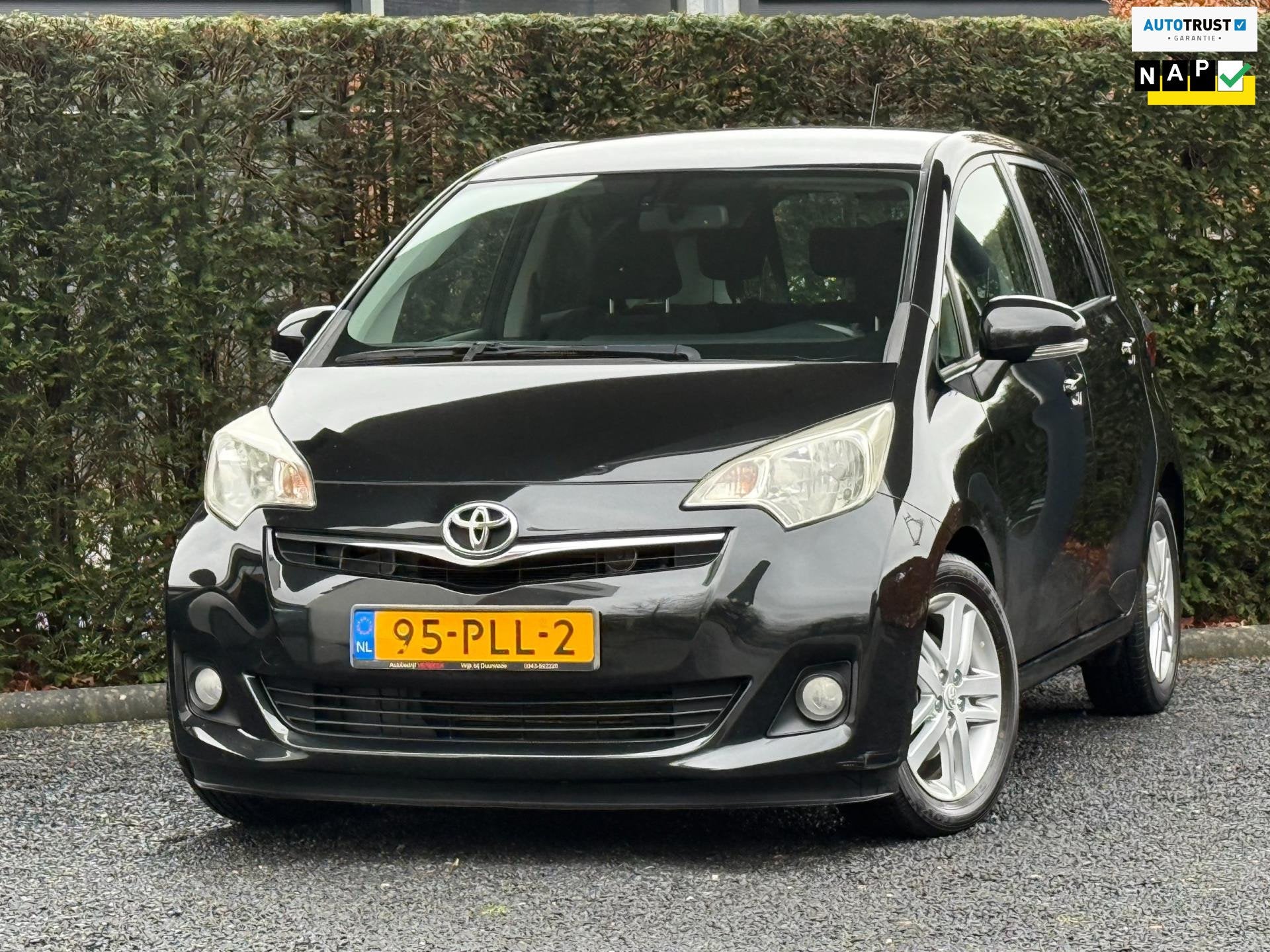 Toyota Verso-S 1.3 VVT-i Dynamic | CRUISE | CAMERA | NAVI, Voorwielaandrijving, Euro 5, Stof, Gebruikt