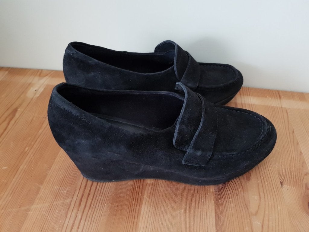 Zwarte hakken sleehakken wedges maat 40 Vagabond, Ophalen of Verzenden, Gedragen, Zwart