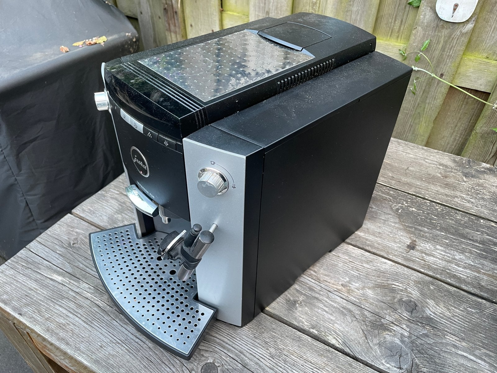 Jura Impressa F50 Espresso Apparaat - goed onderhouden!, Witgoed en Apparatuur, Koffiezetapparaten, Ophalen, Afneembaar waterreservoir