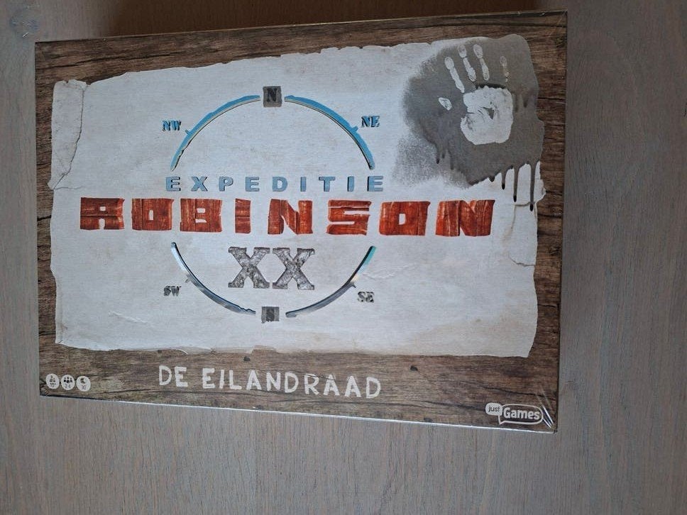 Bordspel Expeditie Robinson - De Eilandraad, Drie of vier spelers, Ophalen of Verzenden, Nieuw, Just Games