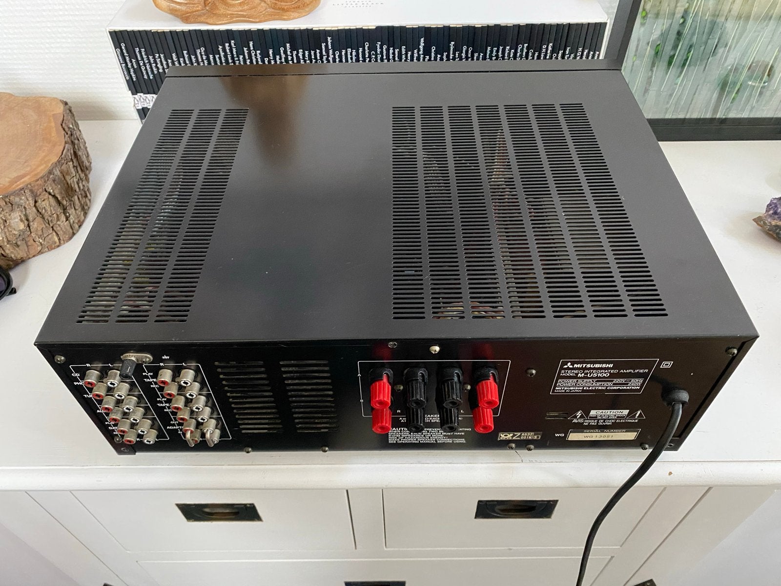 Foto 8 van Mitsubishi M-U5100 Stereo Geïntegreerde Versterker