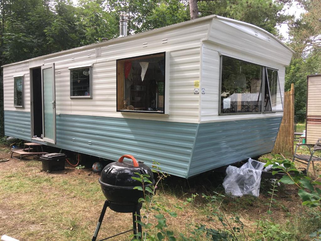 Sfeervolle off-grid caravan op Camping Bakkum, Caravans en Kamperen