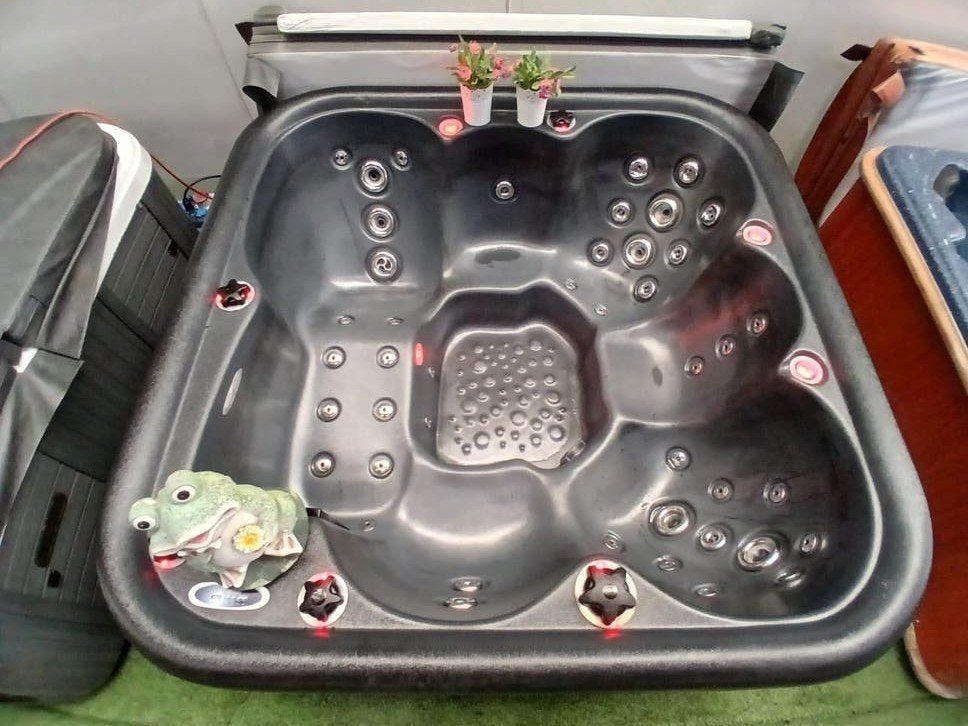 1 LIG 5 zitplaatsen balboa JACUZZI  ‼️ VANDAAG NOG BEZORGD, Ophalen of Verzenden