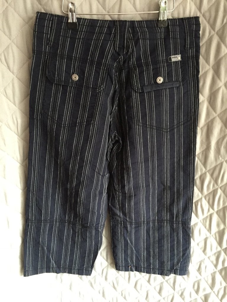 Mexx nieuwe korte broek maat 152 (3B1) (j), Tweedehands verkoop, Gebruikt, Ophalen of Verzenden, Geen@idee.nl