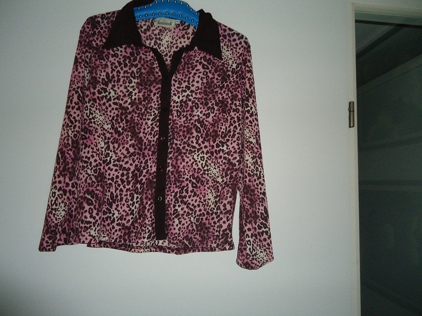 blouse mt xl motief soort panter ?, Ophalen of Verzenden, Zo goed als nieuw, Maat 46/48 (XL) of groter, Bruin