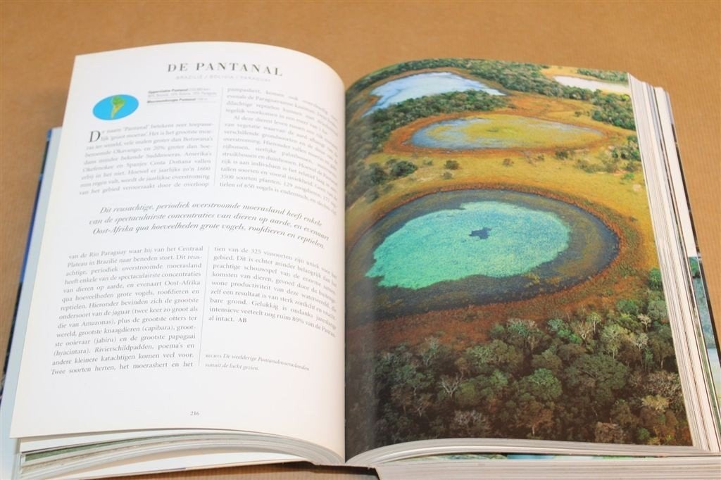 1001 Natuurwonderen — Spectaculairste Plekken op Aarde, Europa, Ophalen of Verzenden, Reisgids of -boek, Gelezen