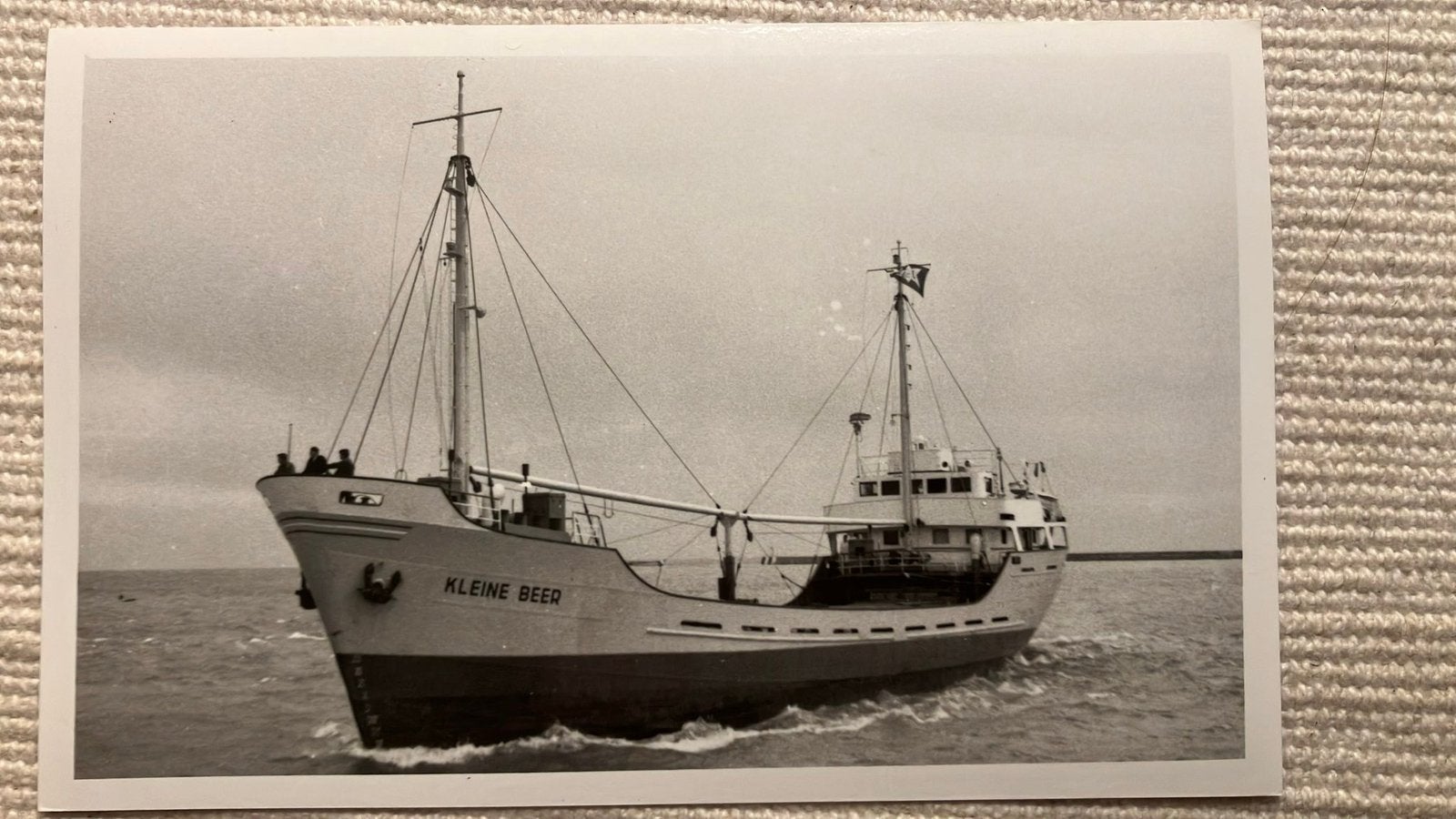 KLEINE BEER  1958-1963  foto Jersey  1960, Verzamelen, Scheepvaart, Ophalen of Verzenden, Zo goed als nieuw, Kaart, Foto of Prent