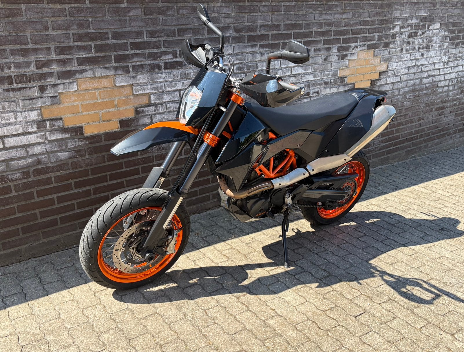 KTM SMC 690 A2, Particulier, Minimaal motorrijbewijs A2, Handgeschakeld, 1 cilinder