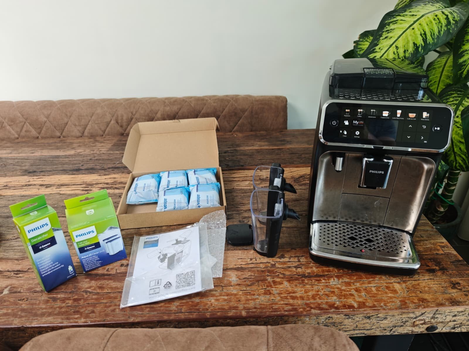 Philips 5400 LatteGo EP5447/90 met garantie+extra's, Ophalen, Afneembaar waterreservoir, 10 kopjes of meer, Koffiemachine