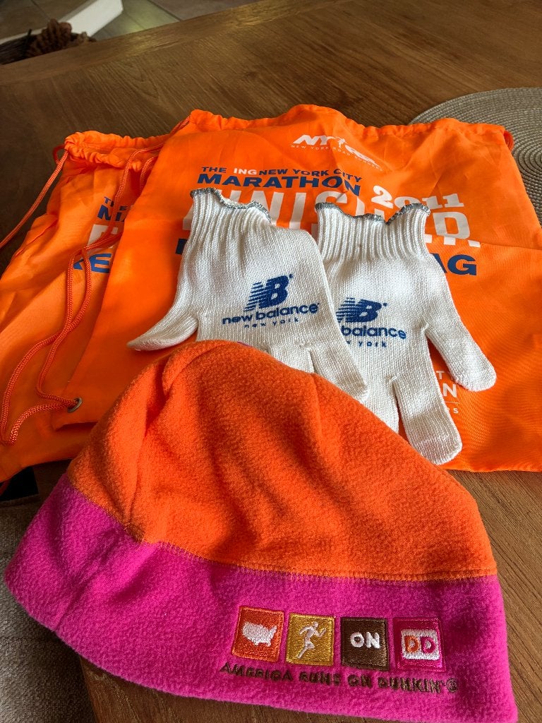 New York Marathon 2011 - items in 1 koop!, Maat 52/54 (L), Oranje, Ophalen of Verzenden, Zo goed als nieuw