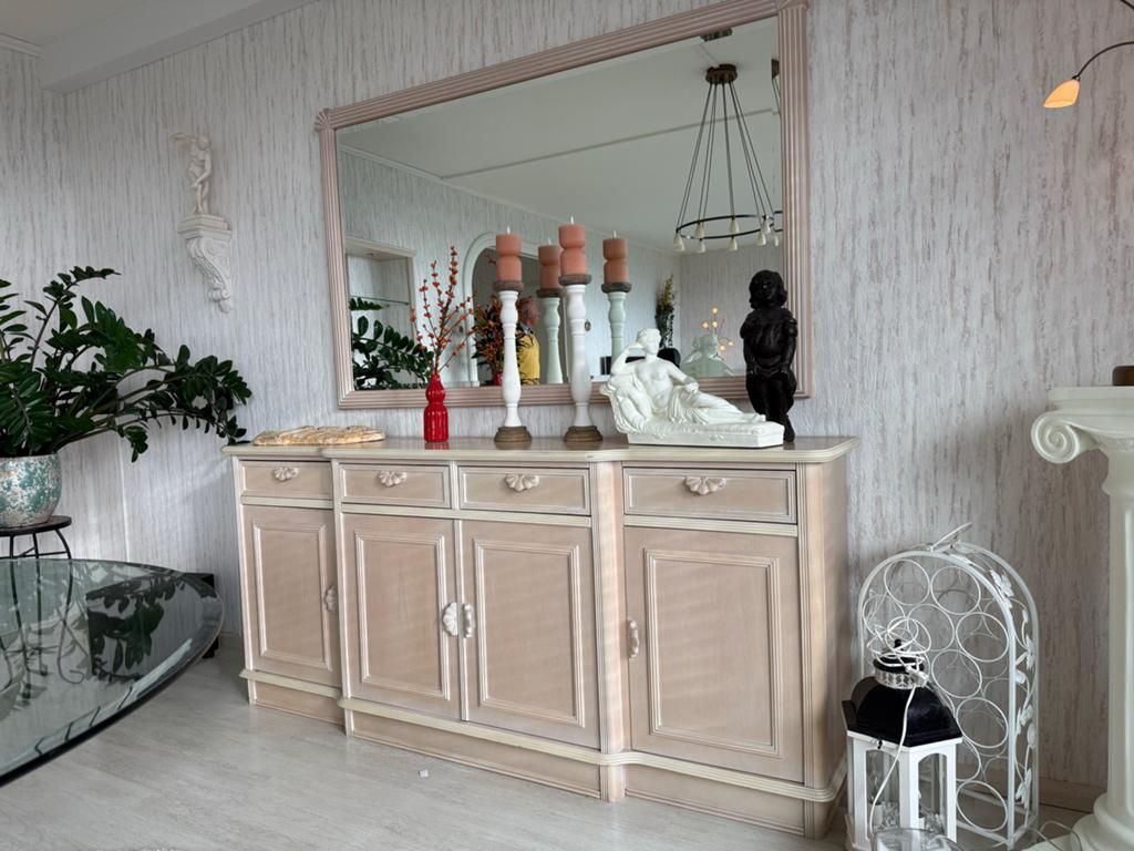 Elegant dressoir met spiegel - Klassieke stijl, Huis en Inrichting, Gebruikt, 150 tot 200 cm, Ophalen of Verzenden, Met lade(s)