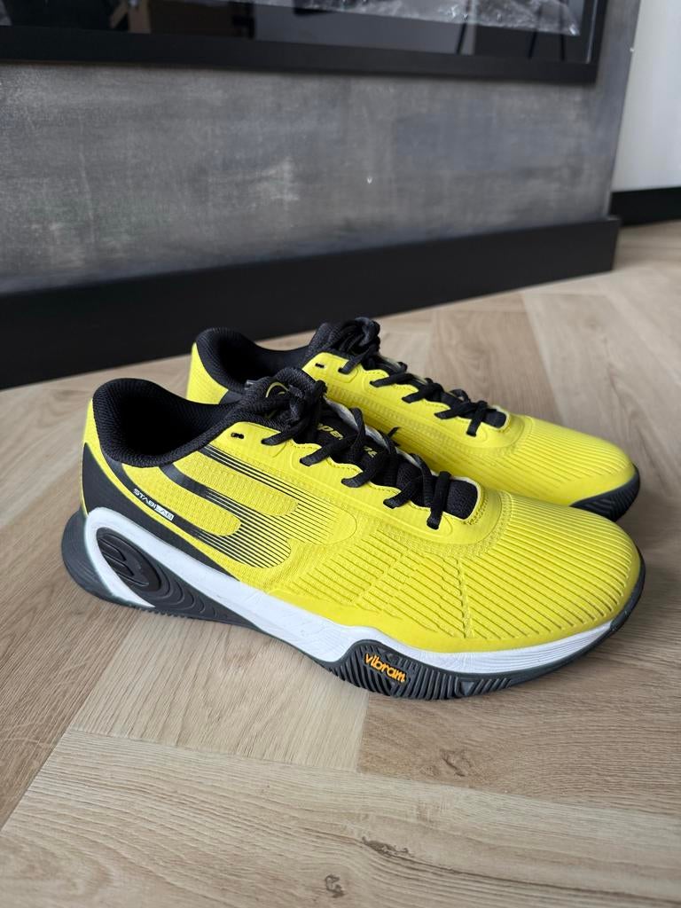 Bullpadel Vertex Vibram 25V Amarillo padelschoenen, Ophalen of Verzenden, Gebruikt, Padelschoenen