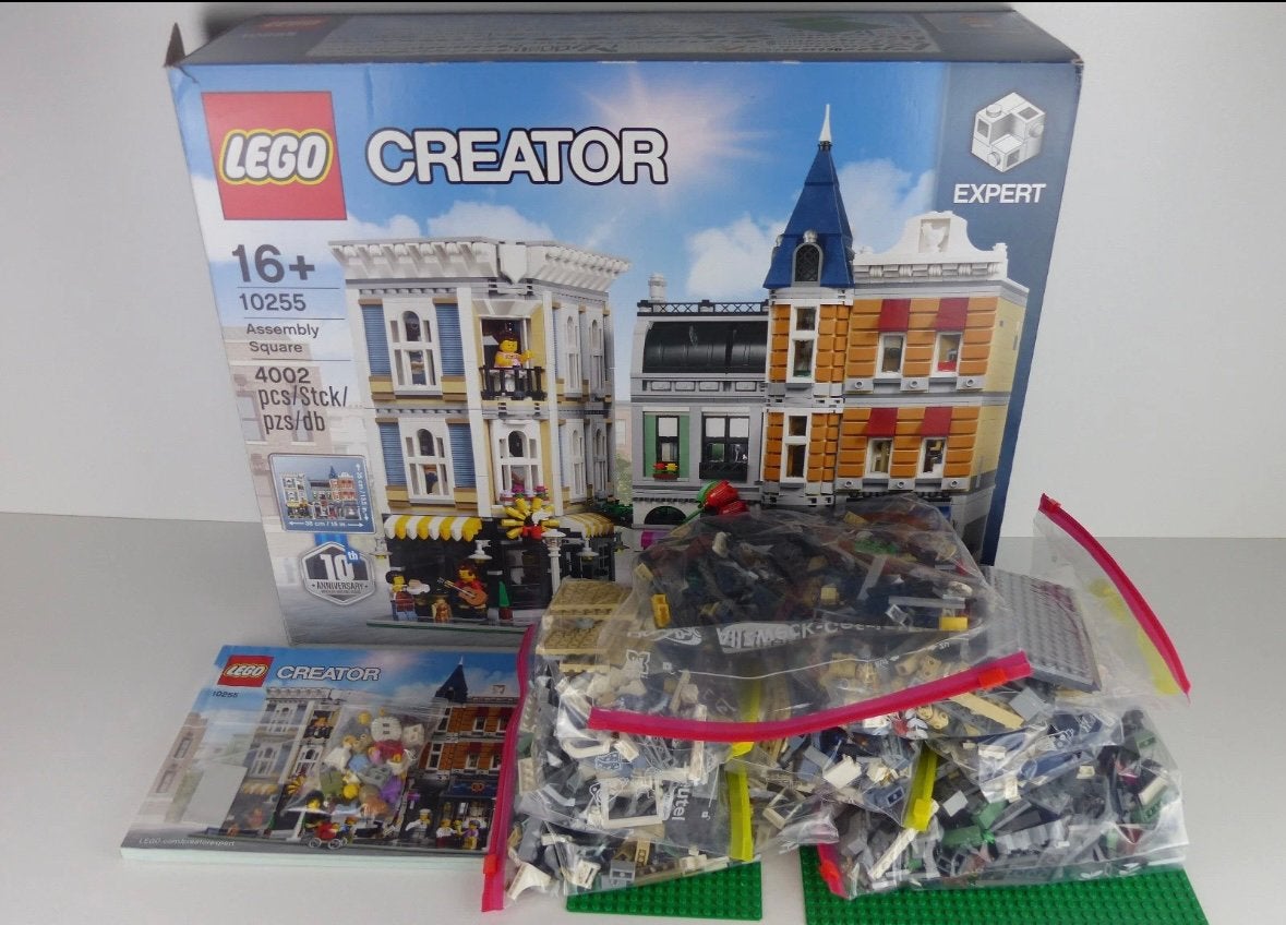 LEGO Creator Expert 10255 Assembly Square 100% Compleet, Ophalen of Verzenden, Zo goed als nieuw
