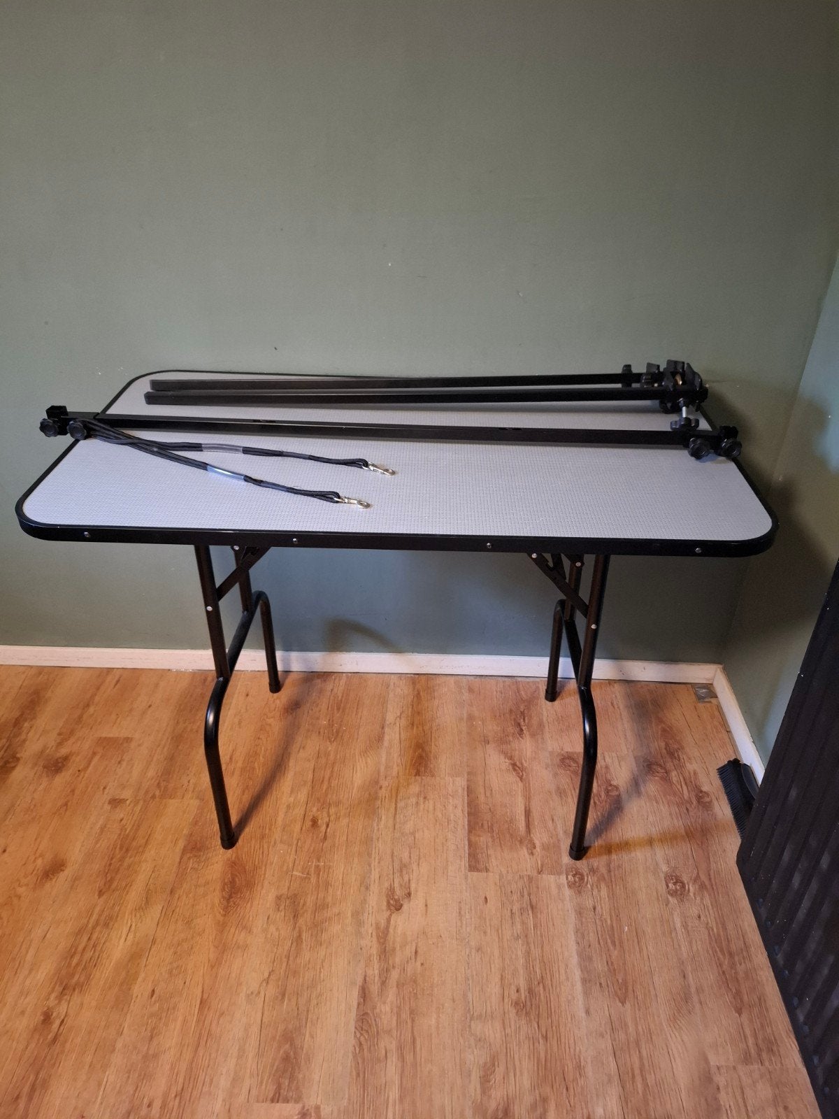 hondentrimtafel, Ophalen, Zo goed als nieuw