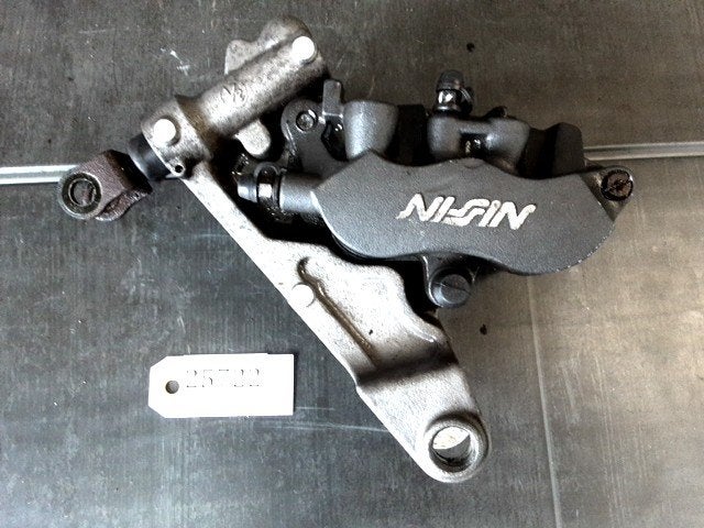 XL1000V 1999 - 2002 Honda Remklauw D1-57935