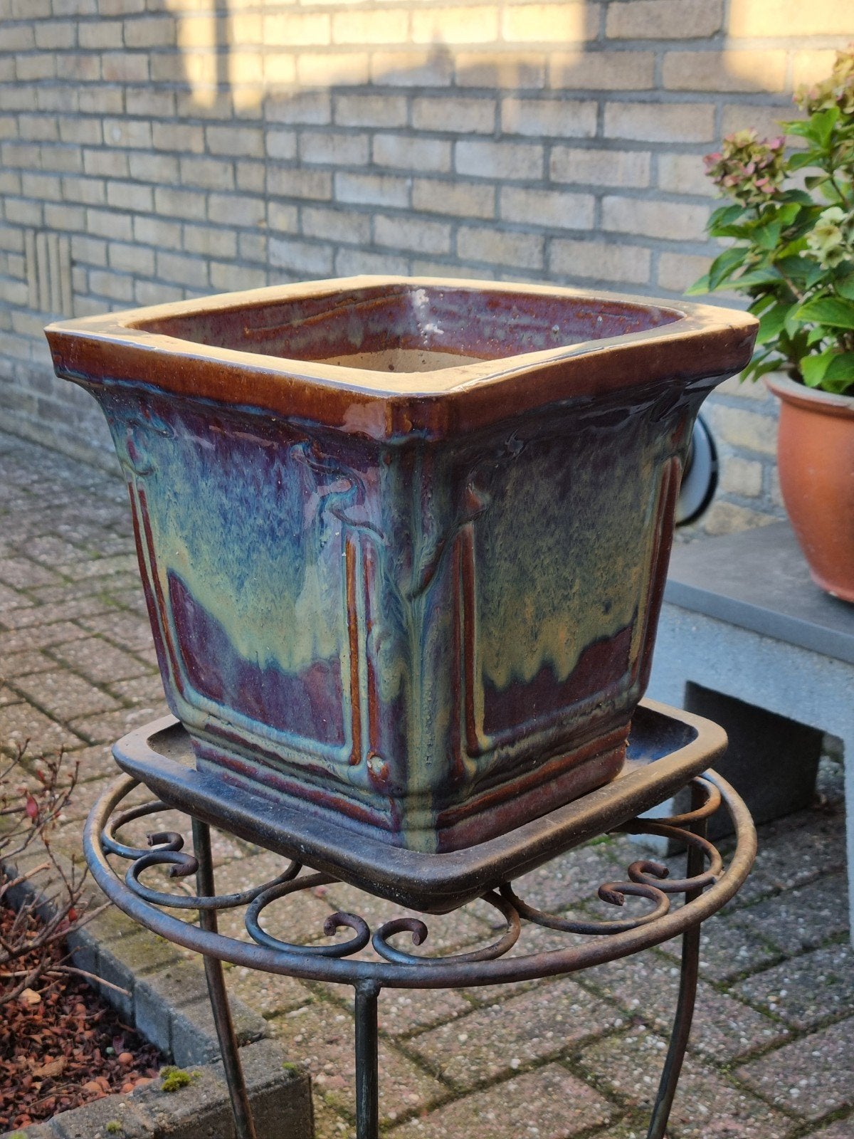 prachtige buiten  bloembak  met  waterschotel, Tuin en Terras, Ophalen, Steen, Gebruikt, Minder dan 30 cm