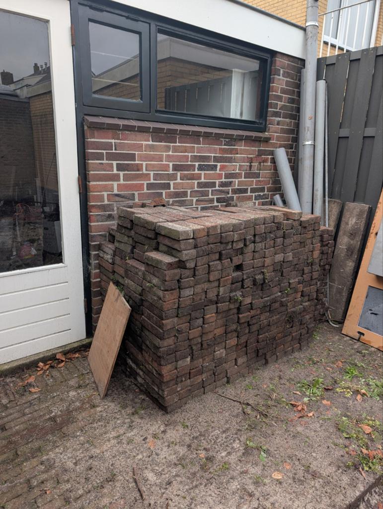 Gratis op te halen klinkers, Ophalen, Gebruikt, Beton, Klinkers