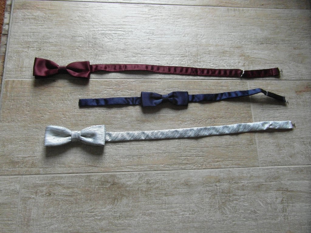 vlinderstrikken ook apart te koop, Ophalen of Verzenden, Gedragen, Effen