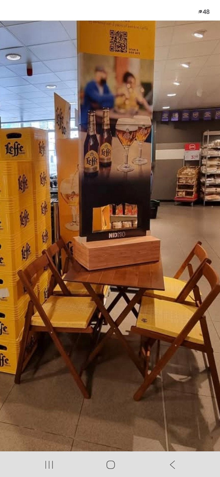 Leffe Bier Bistro Set, 4 persoons tuinset met kussentjes, Ophalen of Verzenden, Nieuw, Hout, Inklapbaar