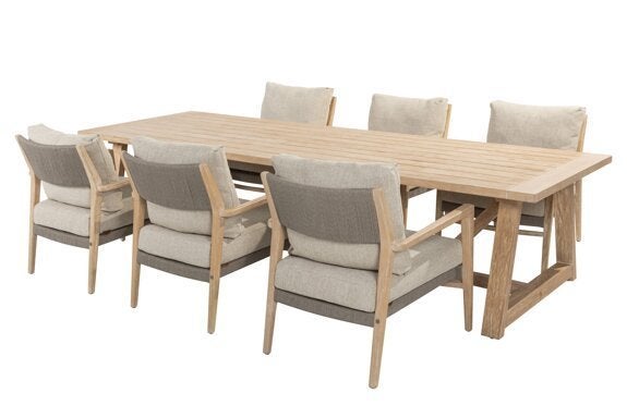 Julia low dining stoelen + Noah low dining tafel 300 x 100 c