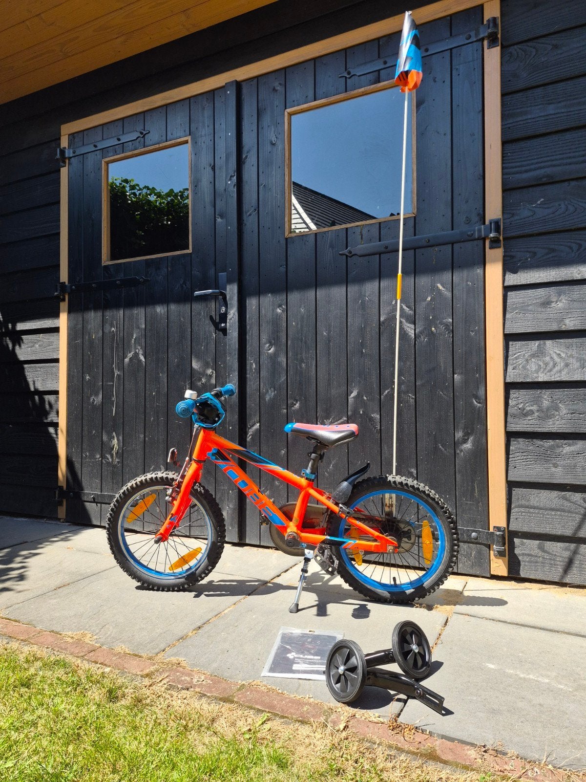 Cube 16 inch mountainbike kinderfiets met zijwieltjes, Fietsen en Brommers, Fietsen | Kinderfietsjes, Ophalen, Zijwieltjes, Velgrem