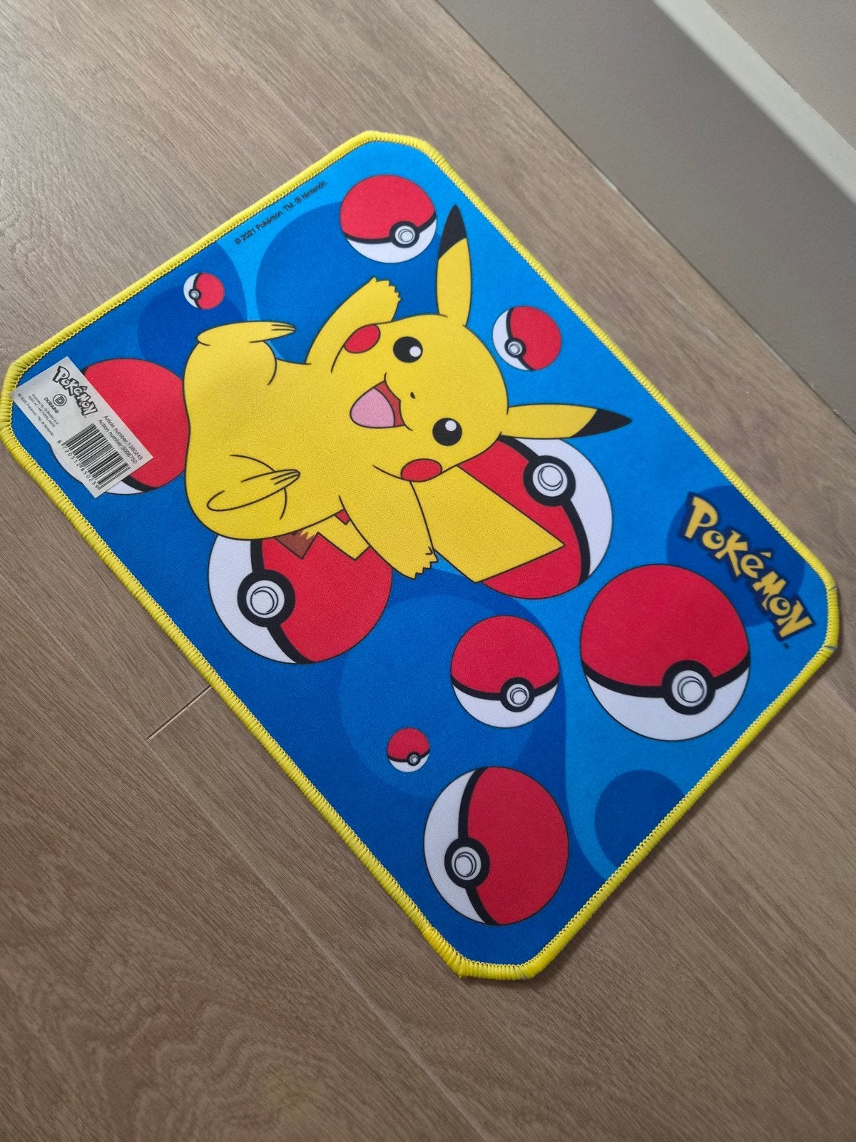 Pokémon Pikachu Playmat / muismat - Zo goed als nieuw, Ophalen of Verzenden, Zo goed als nieuw, Jongen of Meisje