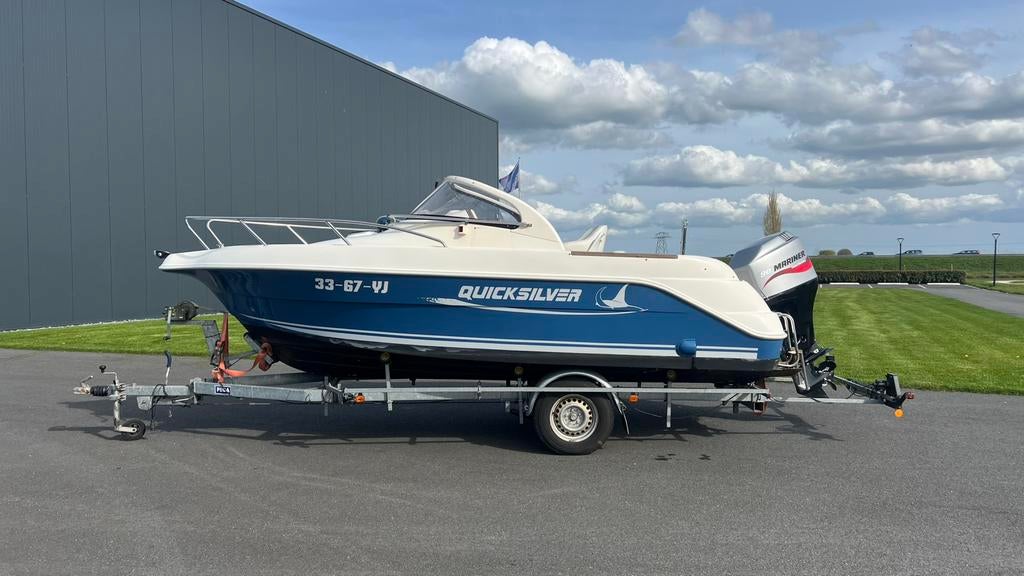 Quicksilver 550 Walkaround - bomvol in de opties, Buitenboordmotor, Navigatie, Zo goed als nieuw, Polyester