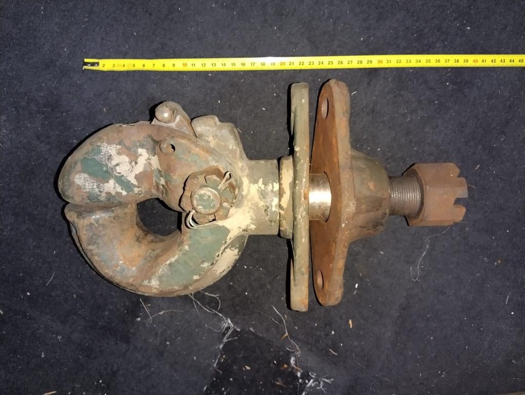 Originele trekhaak / pintle hook heavy duty militaire trucks, Verzamelen, Militaria | Algemeen, Ophalen of Verzenden, Landmacht