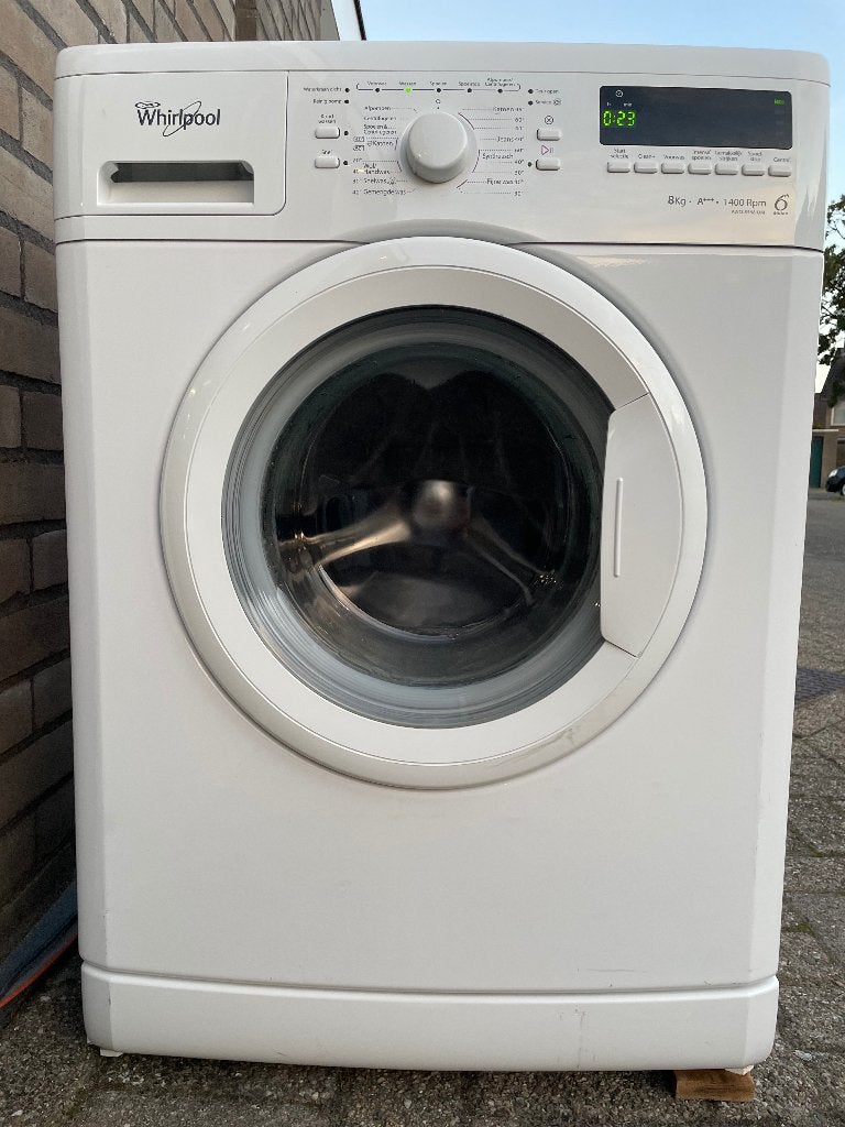 Whirlpool wasmachine inhoud 8kg, Ophalen, 1200 tot 1600 toeren, Gebruikt, 8 tot 10 kg