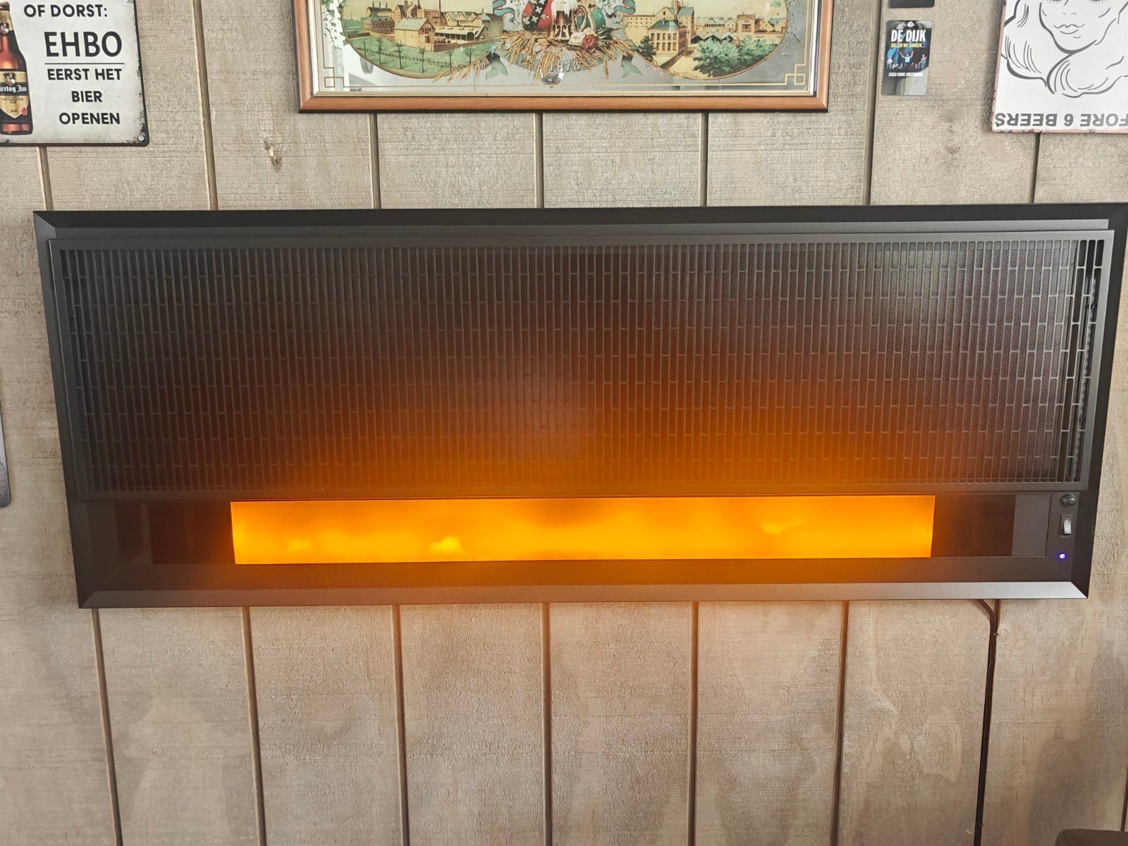 Quality Heating Infrarood Paneel met Haardvuur Effect, Ophalen, Zo goed als nieuw, Hangende haard, Elektrische haard