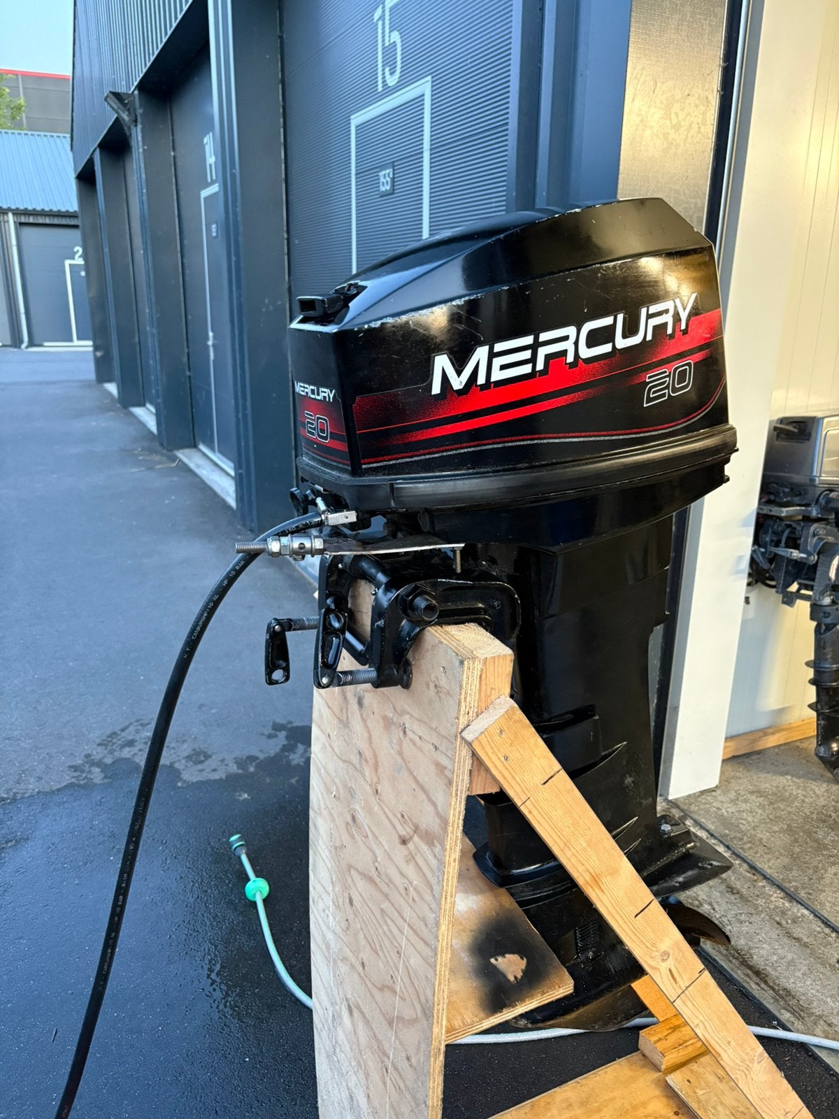 Mercury 20pk buitenboordmotor, Watersport en Boten, Buiten- en Binnenboordmotoren, Ophalen, Zo goed als nieuw, Benzine, 10 tot 30 pk