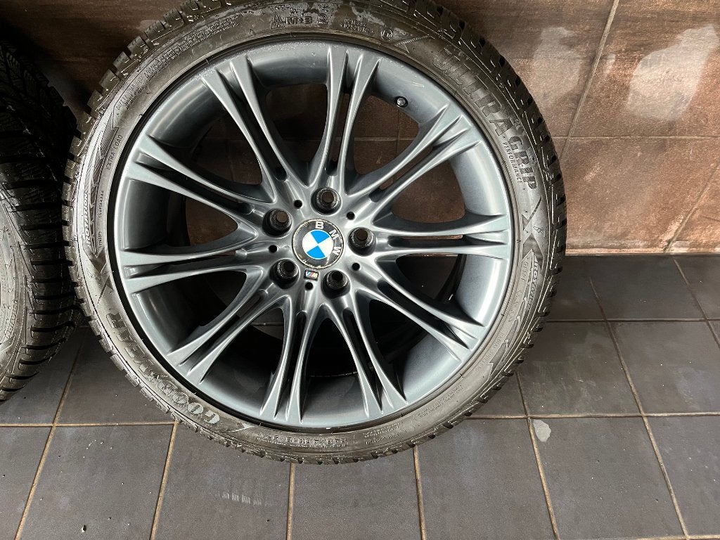 bmw winter 245 40 18, Auto-onderdelen, Ophalen, Gebruikt, BMW