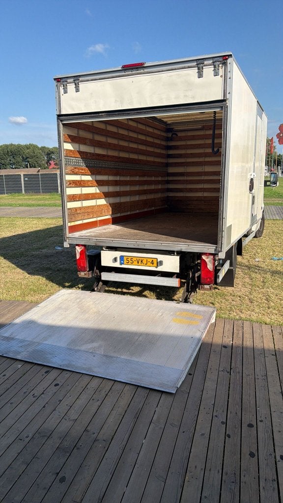 Busje huren ? Huur een meubelbak inclusief verhuisspullen, Diensten en Vakmensen, Verhuur | Auto en Motor, Verhuiswagen of Bestelauto