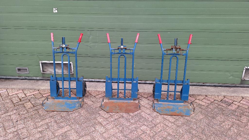 steekkar steekwagen zwaar model 60 x 30 cm, Doe-het-zelf en Verbouw, Transportwagens, Gebruikt, Industriepark 2a 9351PA Leek, Steekwagen