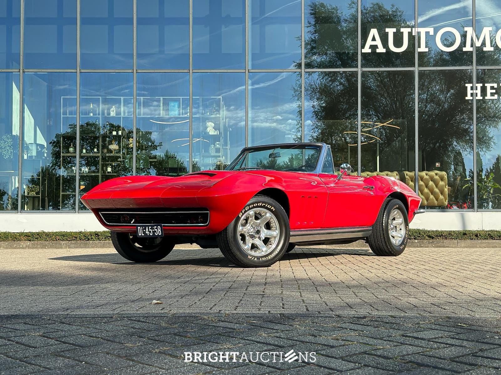 Chevrolet Corvette C2 Sting Ray 5.7 V8 Convertible, Bedrijf, Handgeschakeld, Rood, Cabriolet