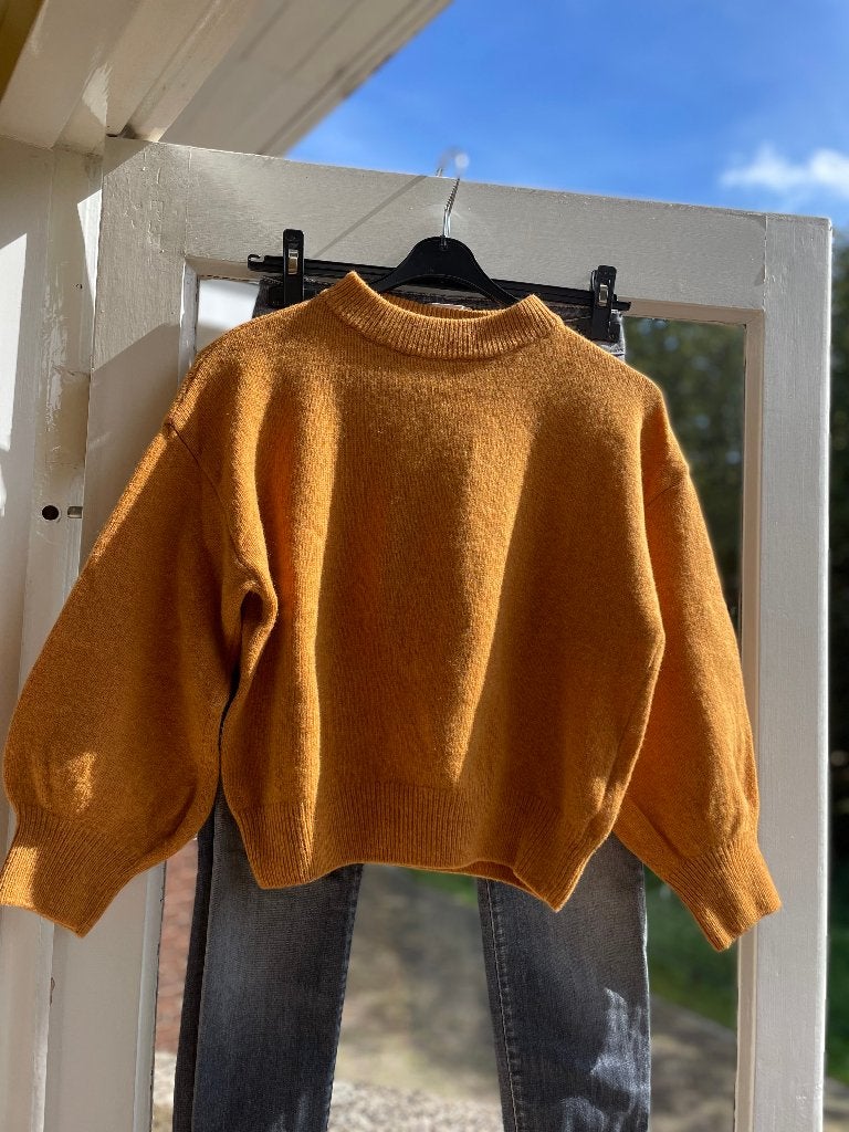 warme geel/oranje trui van Sessun mt S als XS wolmix, Kleding | Dames, Verzenden, Sessun, Geel, Maat 34 (XS) of kleiner